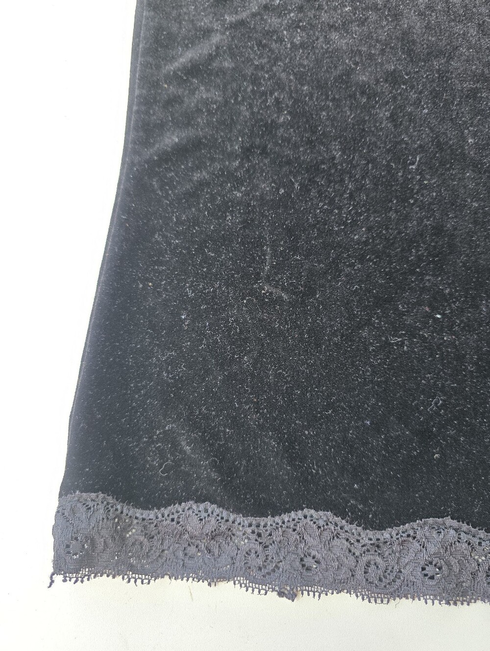 Coldwater Creek Black Velvet Lace Trim Cami Tank Top Women's Large Y2k - Picture 6 of 12